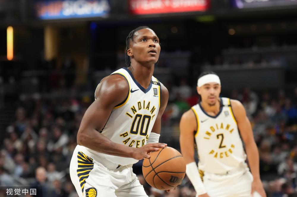 的中場出現 的中場出現